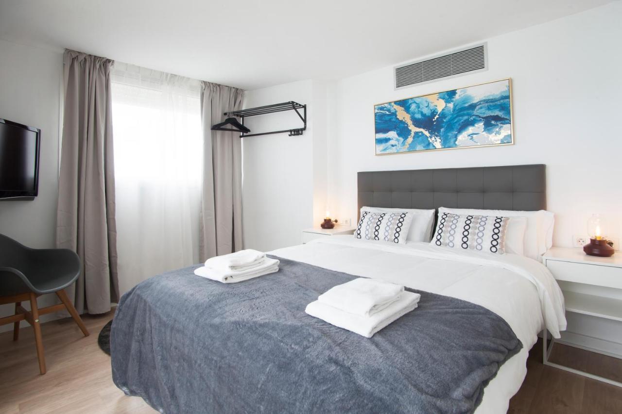 ברצלונה Tendency Apartments 12 Penthouse מראה חיצוני תמונה